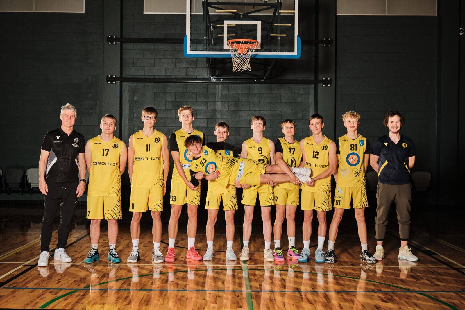 U16 VANUSEKLASS
